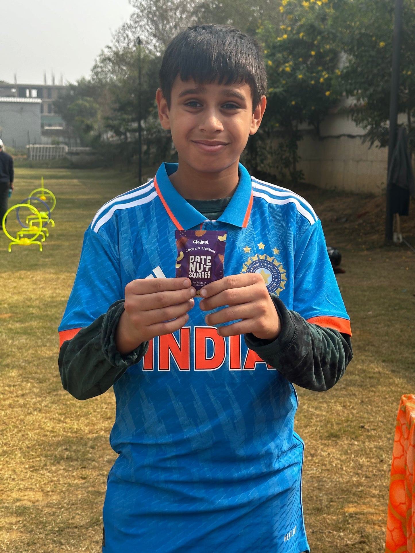 Date Nut Squares - Cocoa and Cashew : 8 Bars