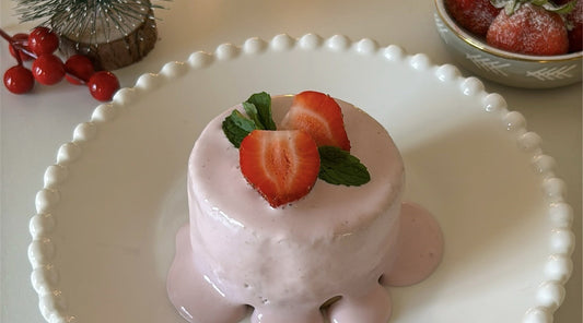 Strawberry Lava Cake: The Smoothest Guilt-Free Lava Cake!