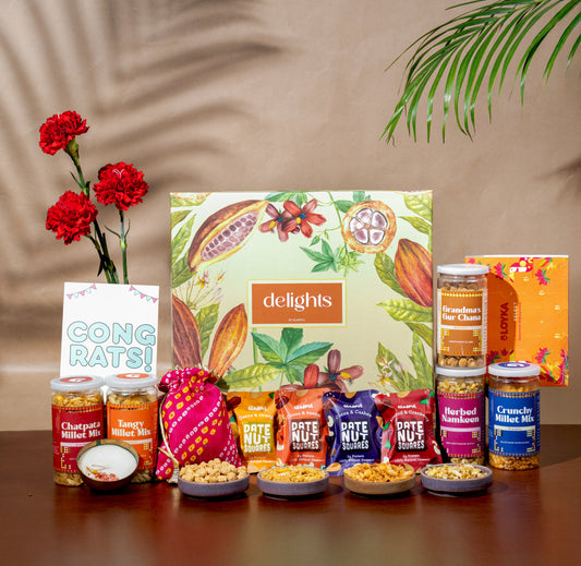 Wholesome Delights Gift Box - 16 Products