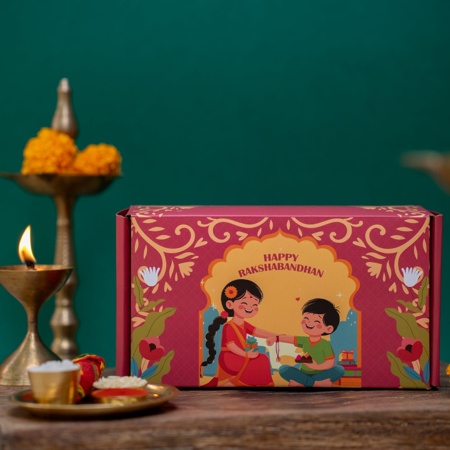 Rishton ka Tohfa Rakhi Gift Box - 9 Products